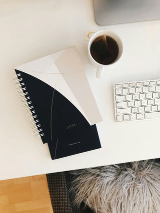 How to get your office looking as pretty as a Pinterest picture